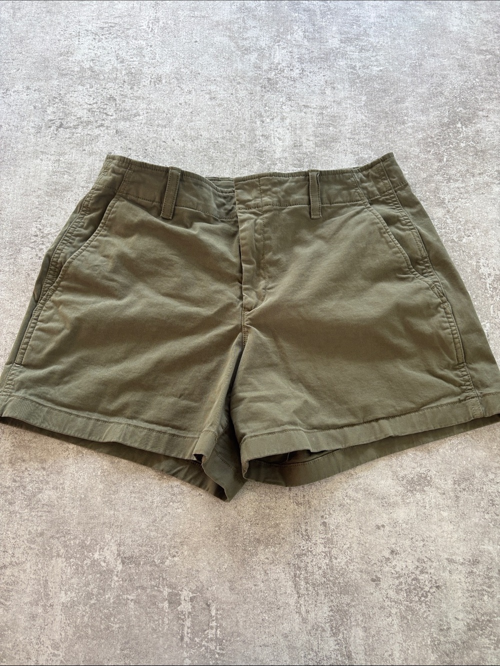 GAP Women’s Olive Utility Cotton Shorts Sz 10